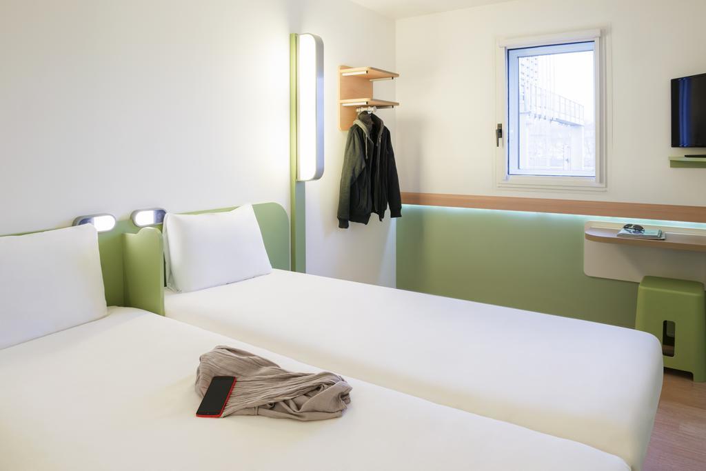 Ibis Budget Manosque Cadarache Zimmer foto